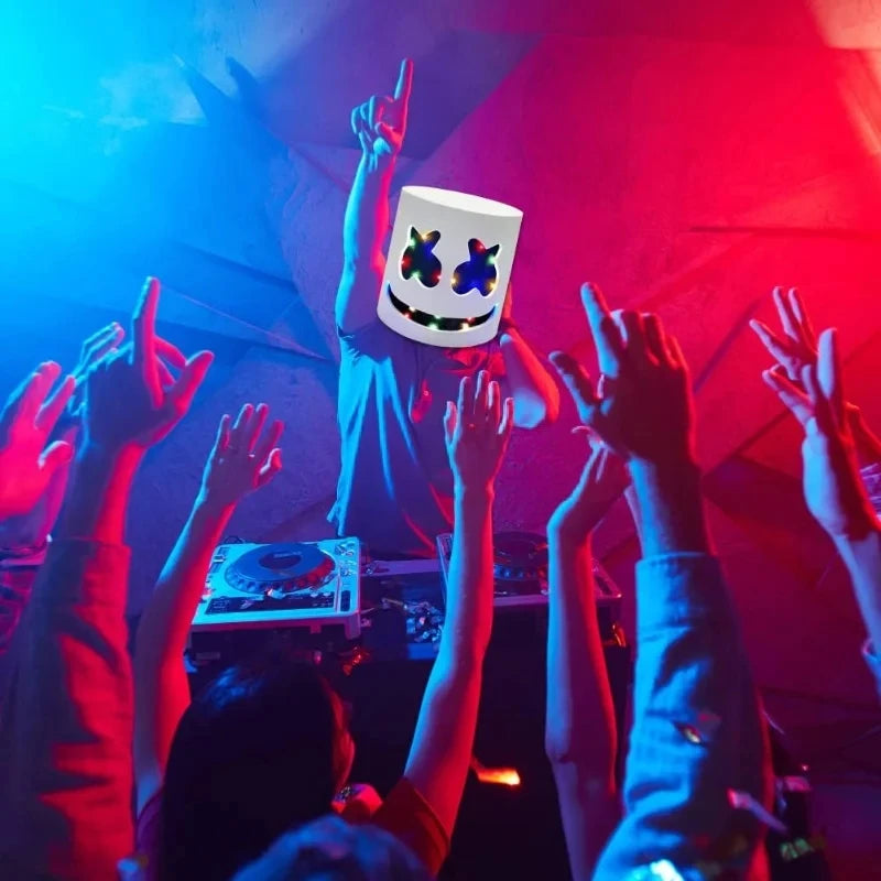 Self assembly Marshmallow mask